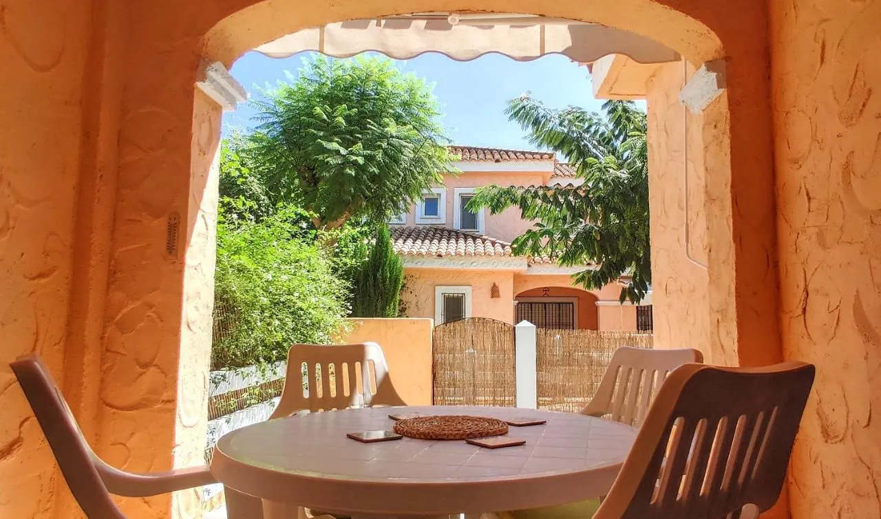 Villa Laguna Vera 0*,  Spagna